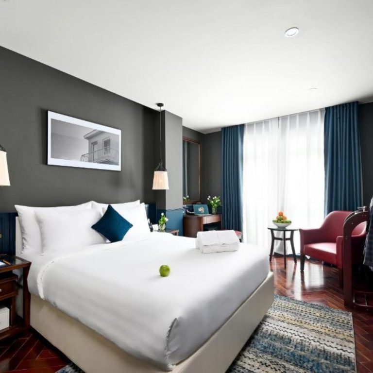 Comfortable Hotel Room