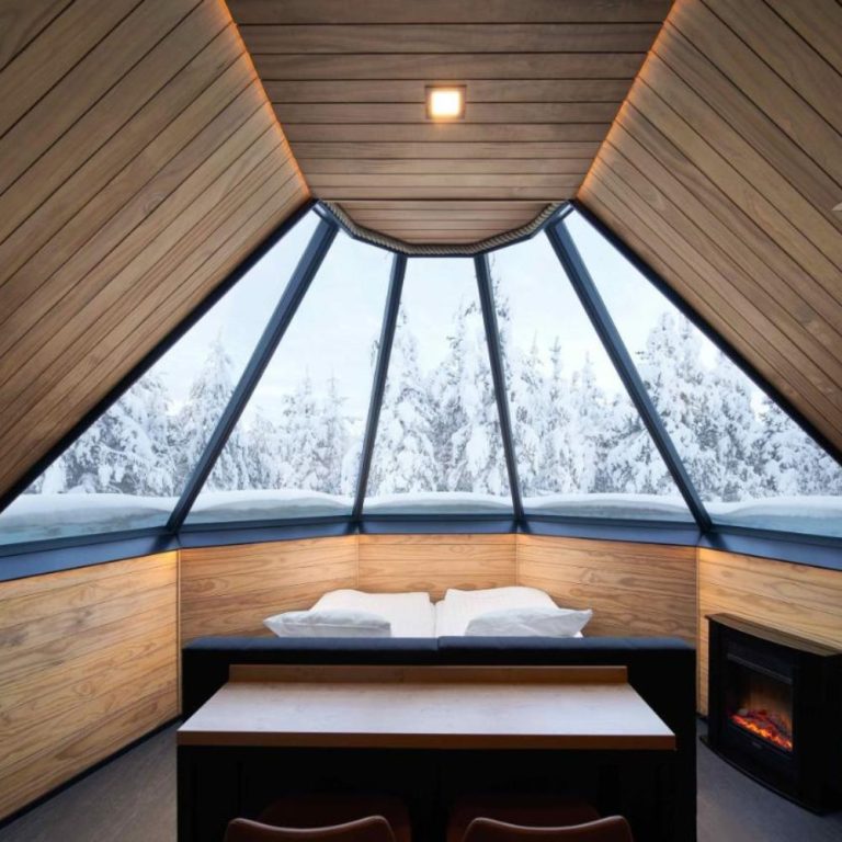 A cozy bedroom