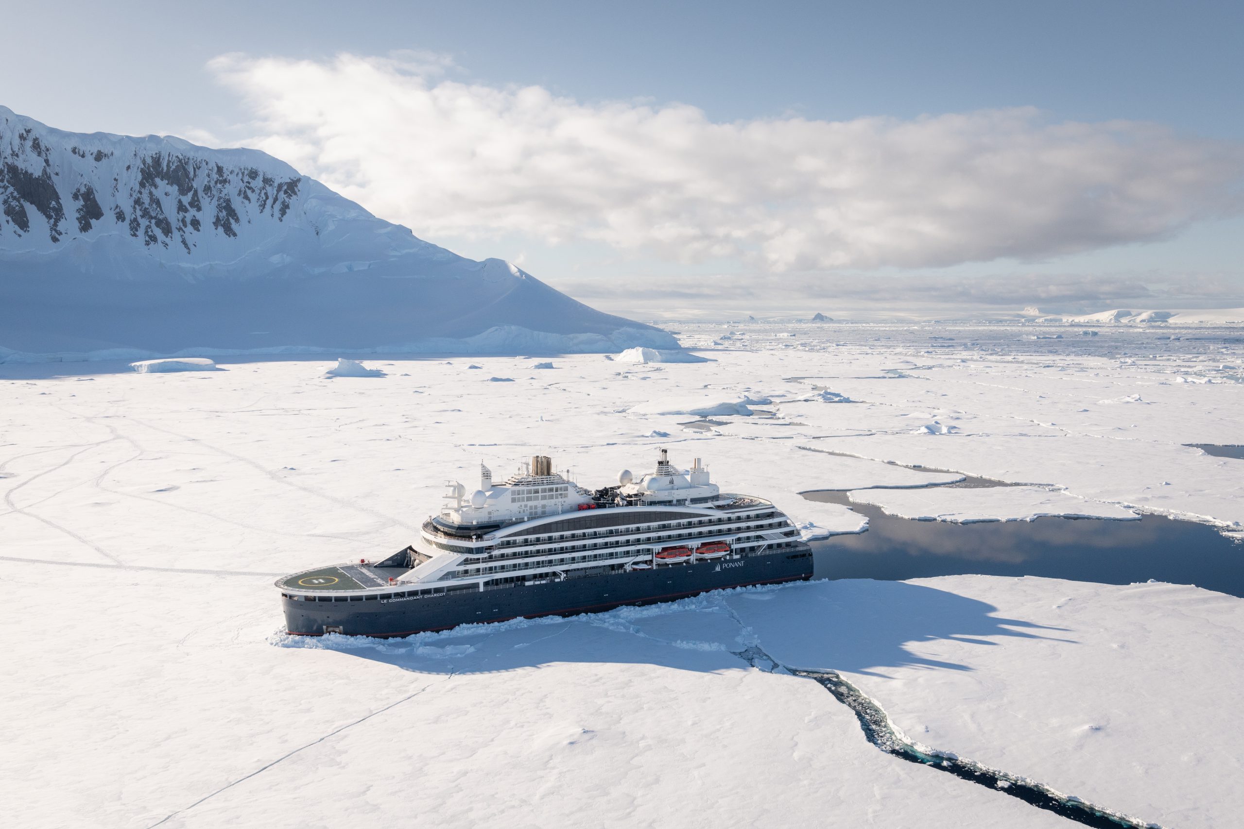 N_159_CR21_O081222_Ushuaia-Ushuaia_StudioPonant-Romain Farge